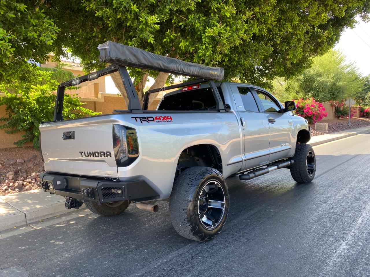 Toyota Tundra 4WD Truck Double Cab 4.6L V8 6-Spd AT SR5 (Natl) 2014