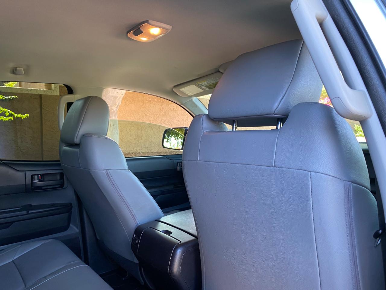Toyota Tundra 4WD Truck Double Cab 4.6L V8 6-Spd AT SR5 (Natl) 2014