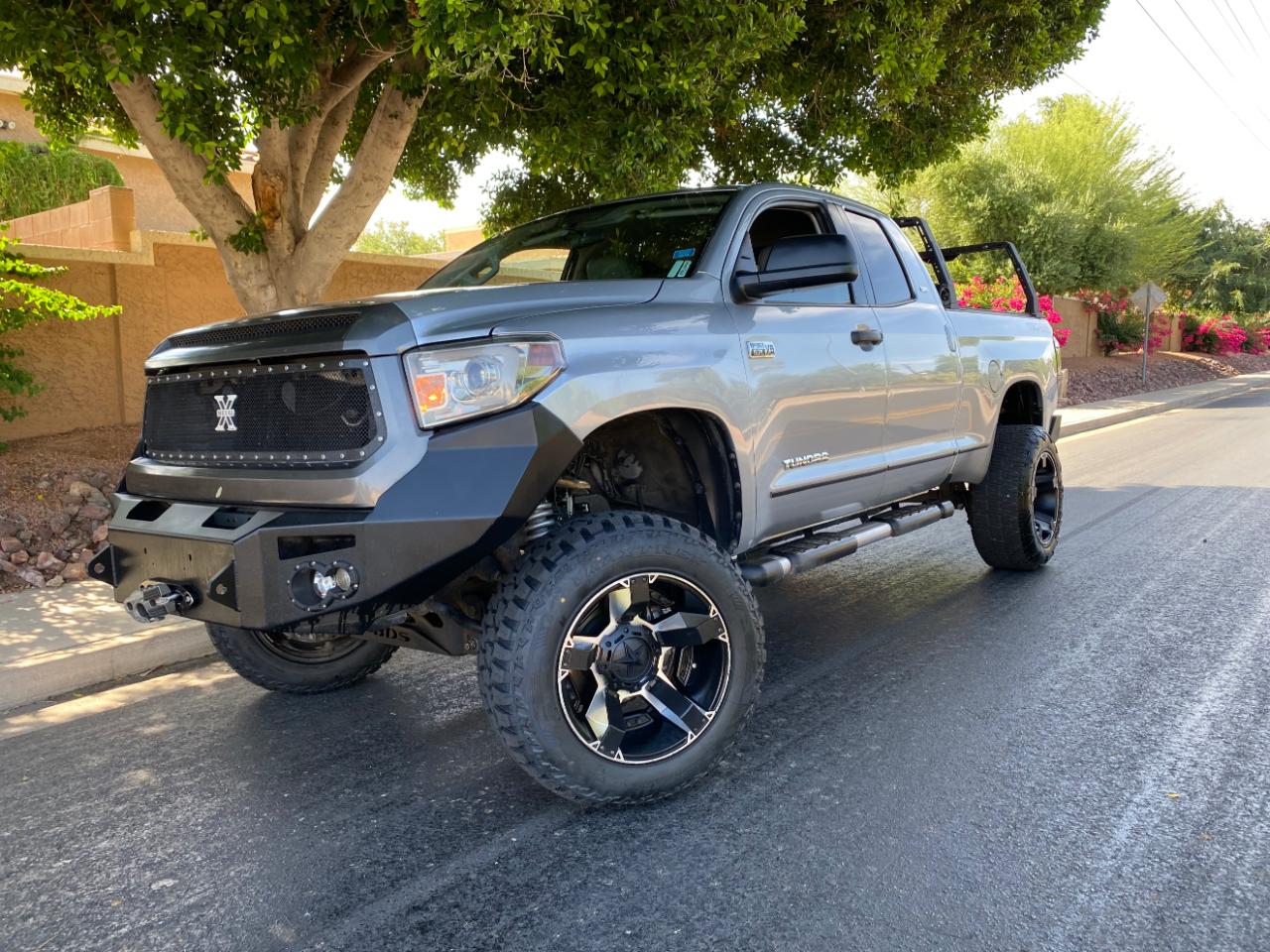 Toyota Tundra 4WD Truck Double Cab 4.6L V8 6-Spd AT SR5 (Natl) 2014