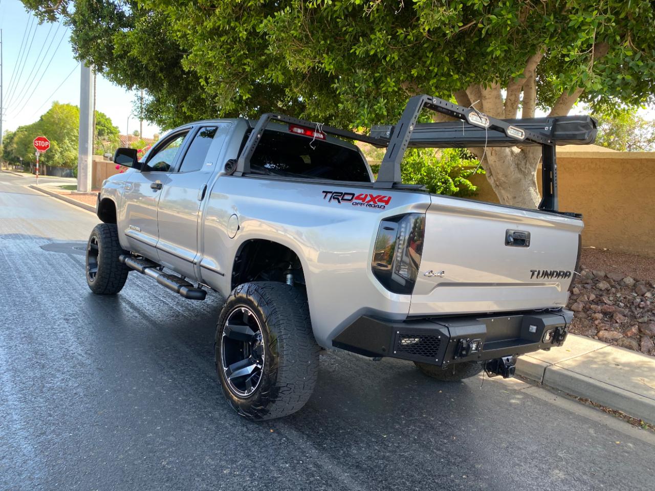 Toyota Tundra 4WD Truck Double Cab 4.6L V8 6-Spd AT SR5 (Natl) 2014