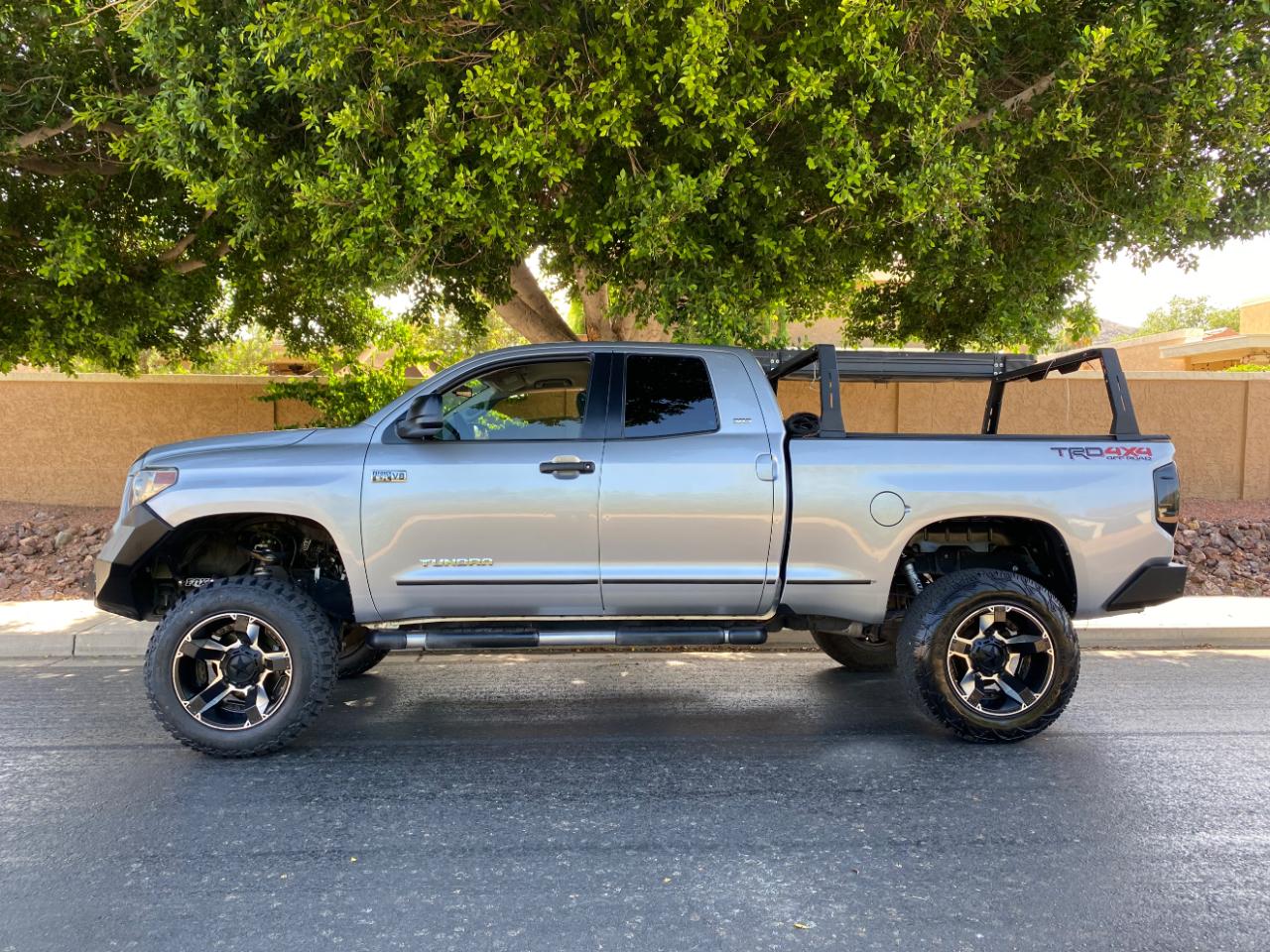 Toyota Tundra 4WD Truck Double Cab 4.6L V8 6-Spd AT SR5 (Natl) 2014