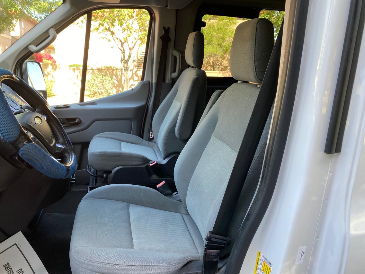 Ford Transit Wagon T-350 148" Med Roof XLT Sliding RH Dr 2015