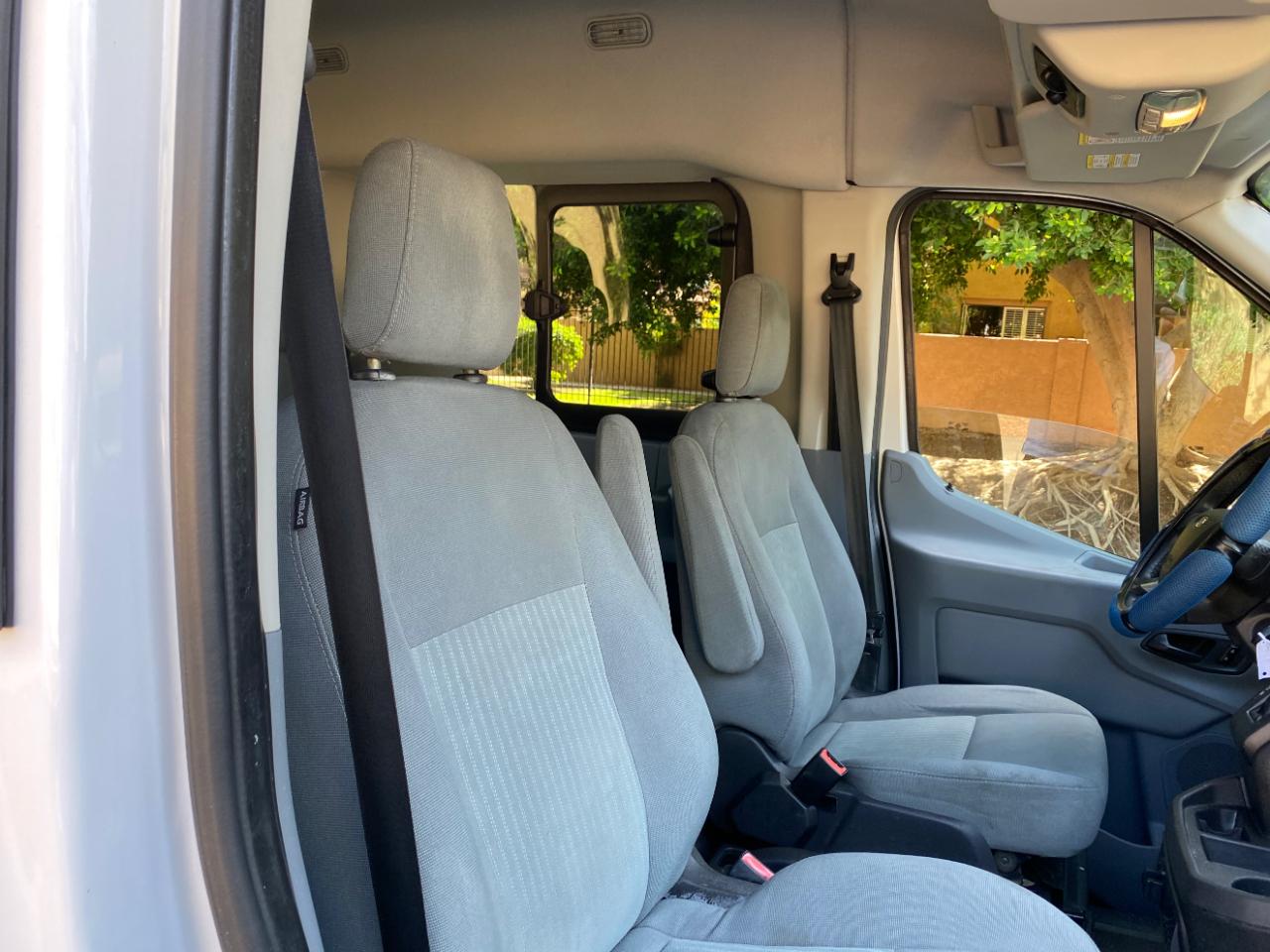 Ford Transit Wagon T-350 148" Med Roof XLT Sliding RH Dr 2015