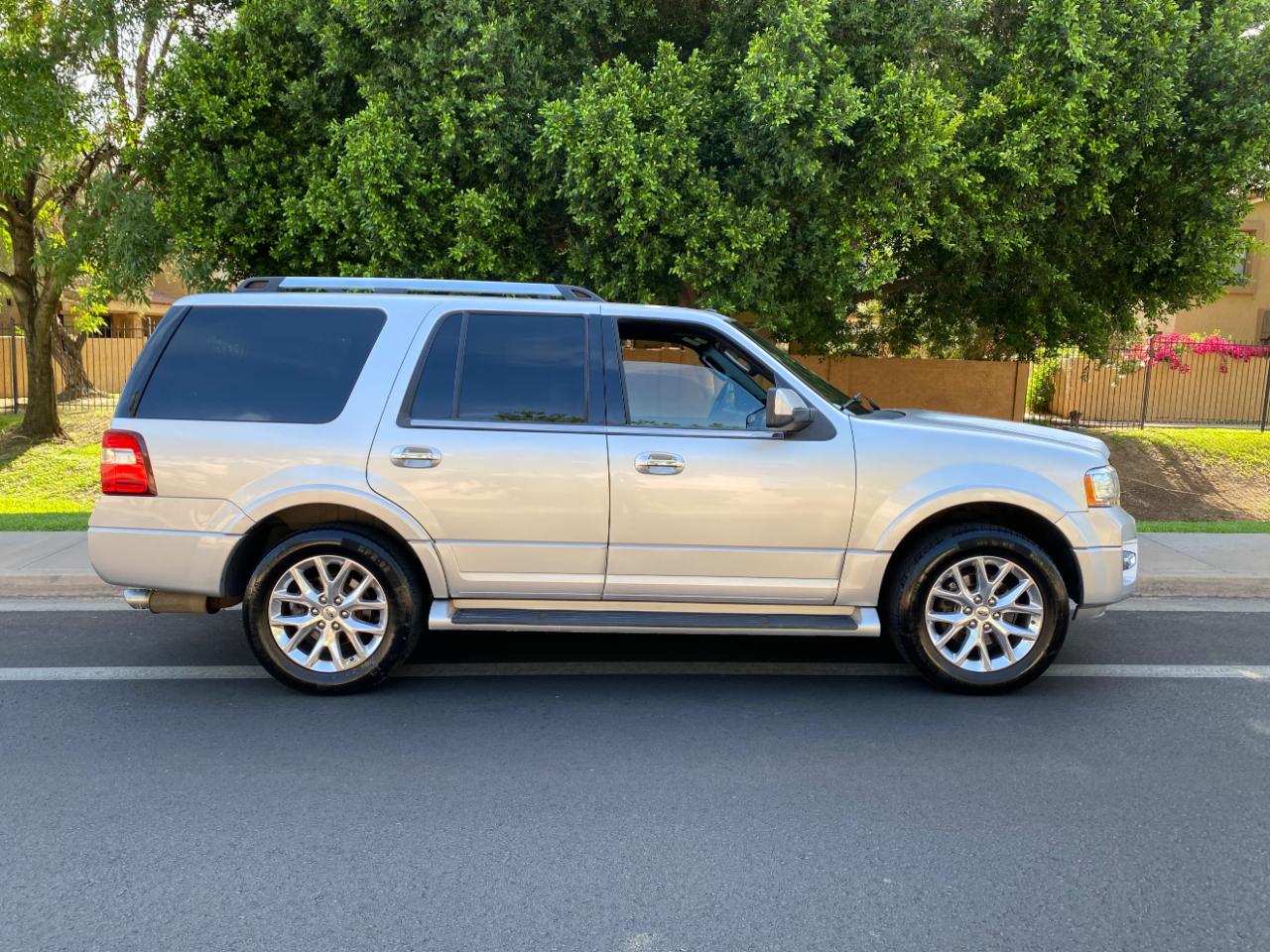 Ford Expedition 4WD 4dr Limited 2016