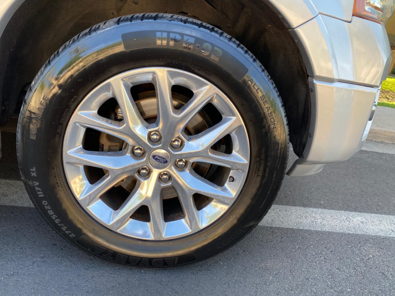 Ford Expedition 4WD 4dr Limited 2016