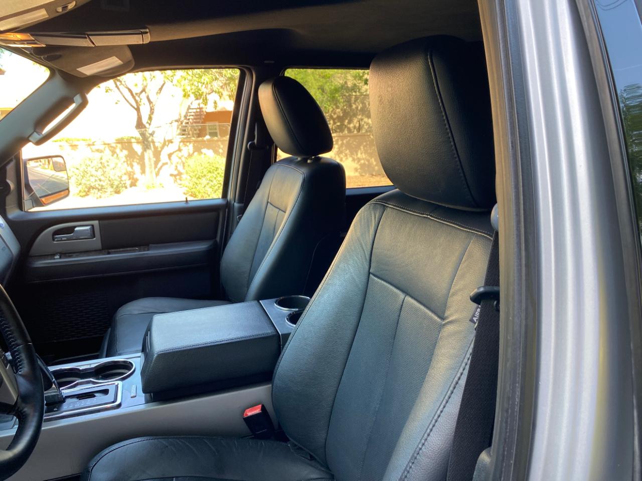 Ford Expedition 4WD 4dr Limited 2016