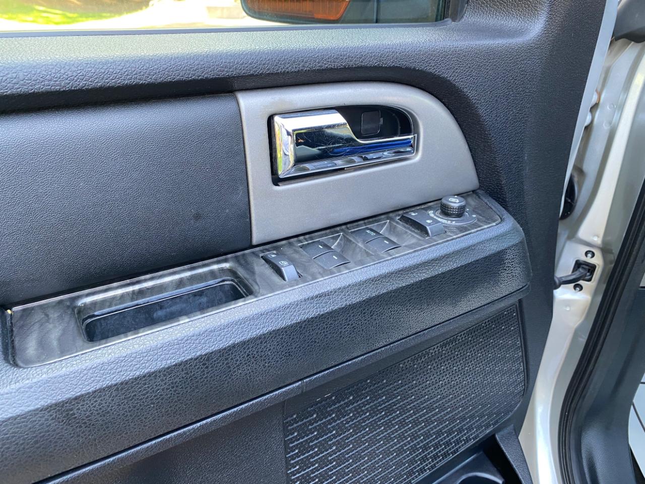 Ford Expedition 4WD 4dr Limited 2016