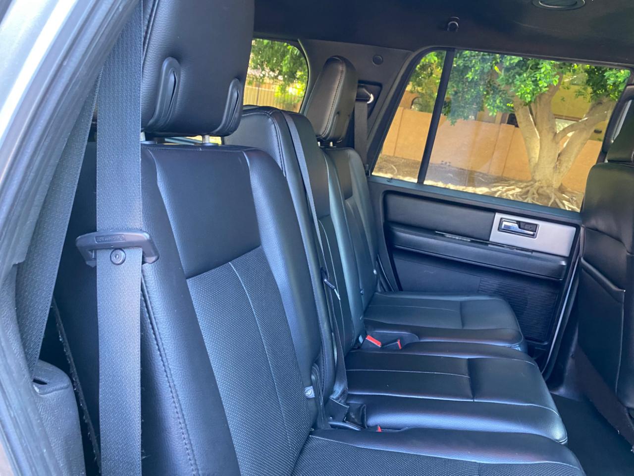 Ford Expedition 4WD 4dr Limited 2016