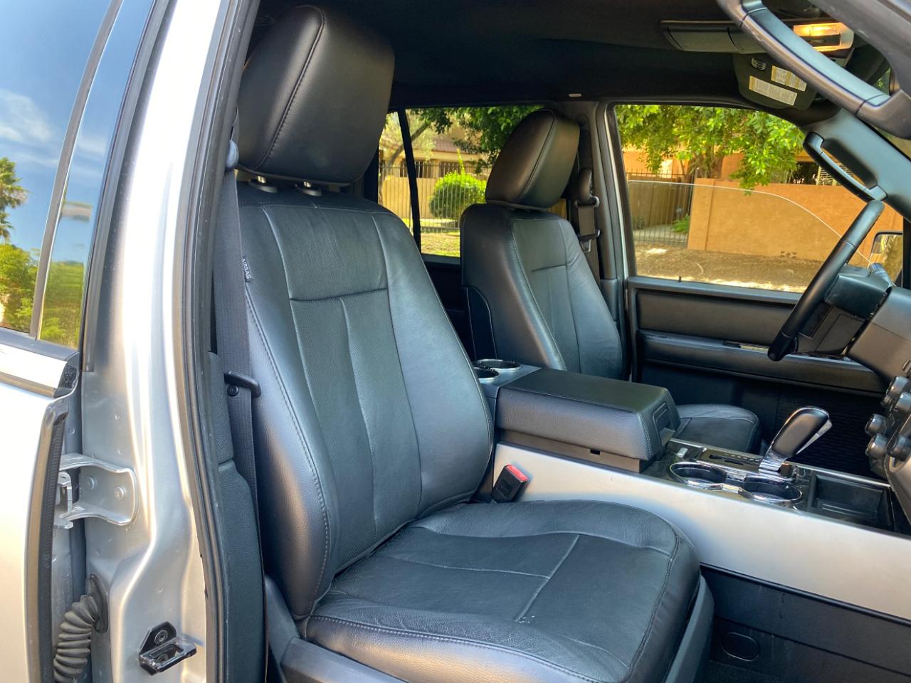 Ford Expedition 4WD 4dr Limited 2016