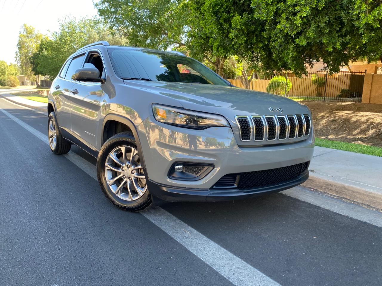 Jeep Cherokee Latitude Plus FWD 2020