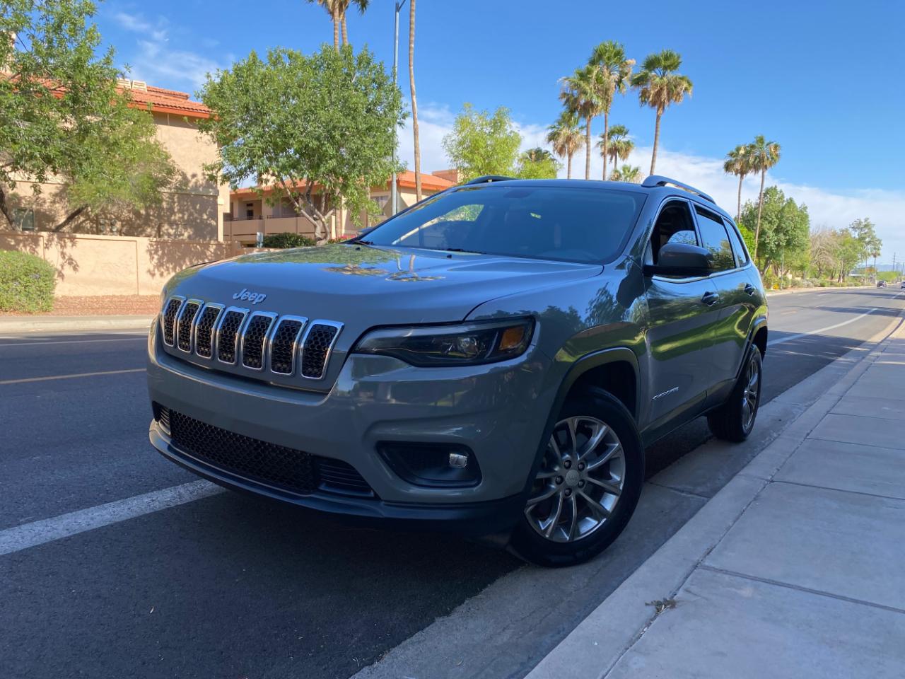 Jeep Cherokee Latitude Plus FWD 2020