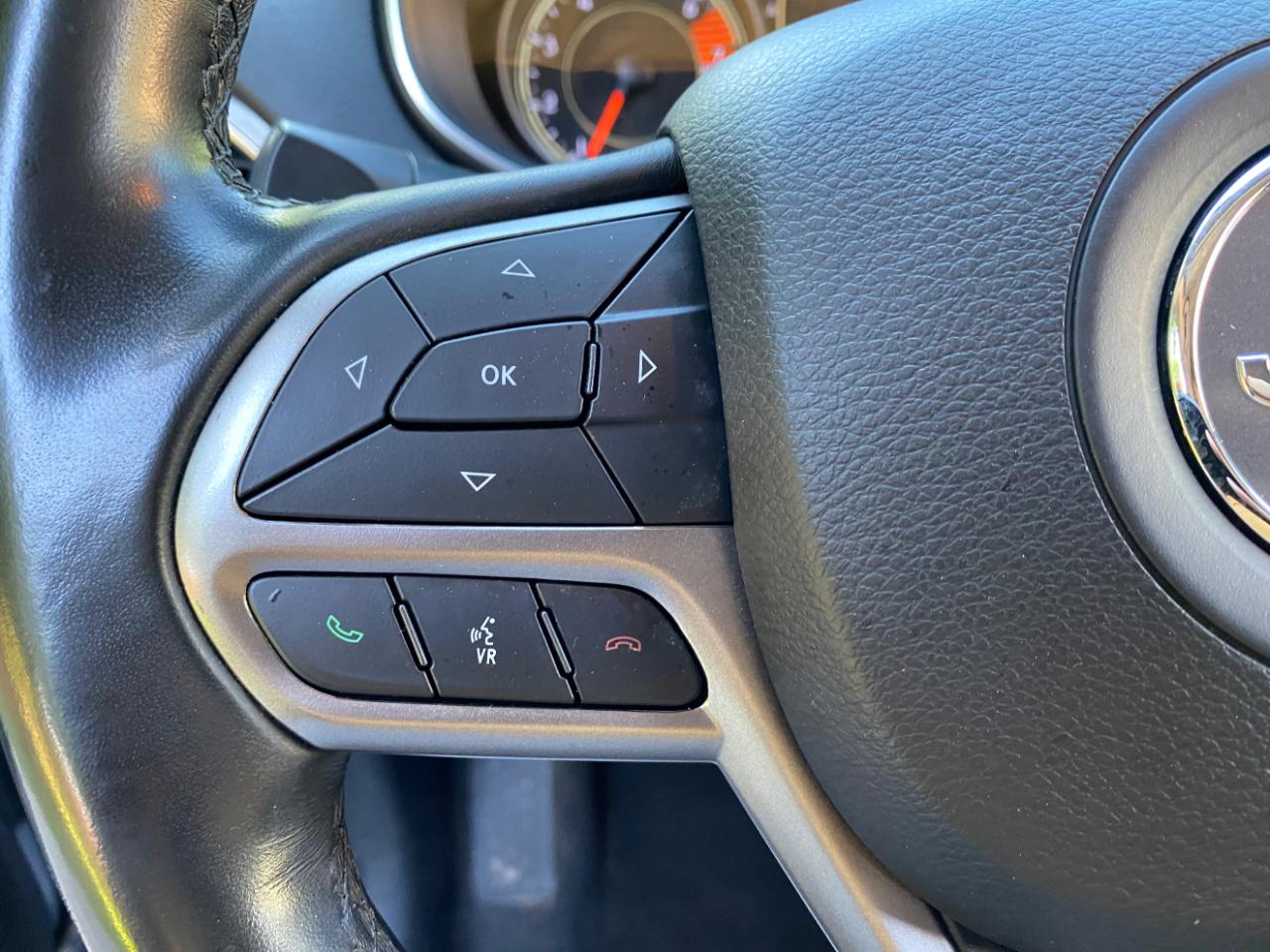 Jeep Cherokee Latitude Plus FWD 2020