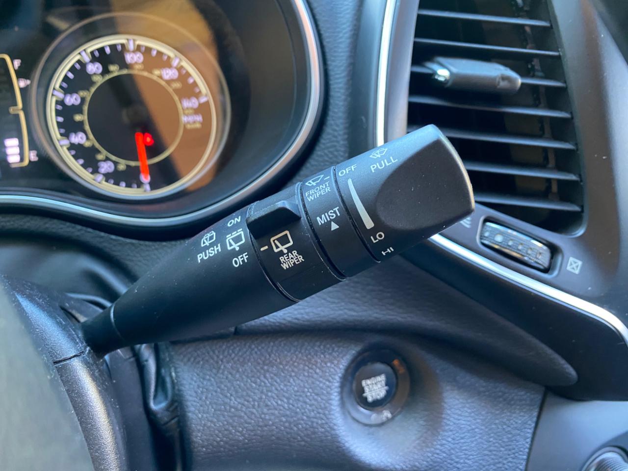 Jeep Cherokee Latitude Plus FWD 2020