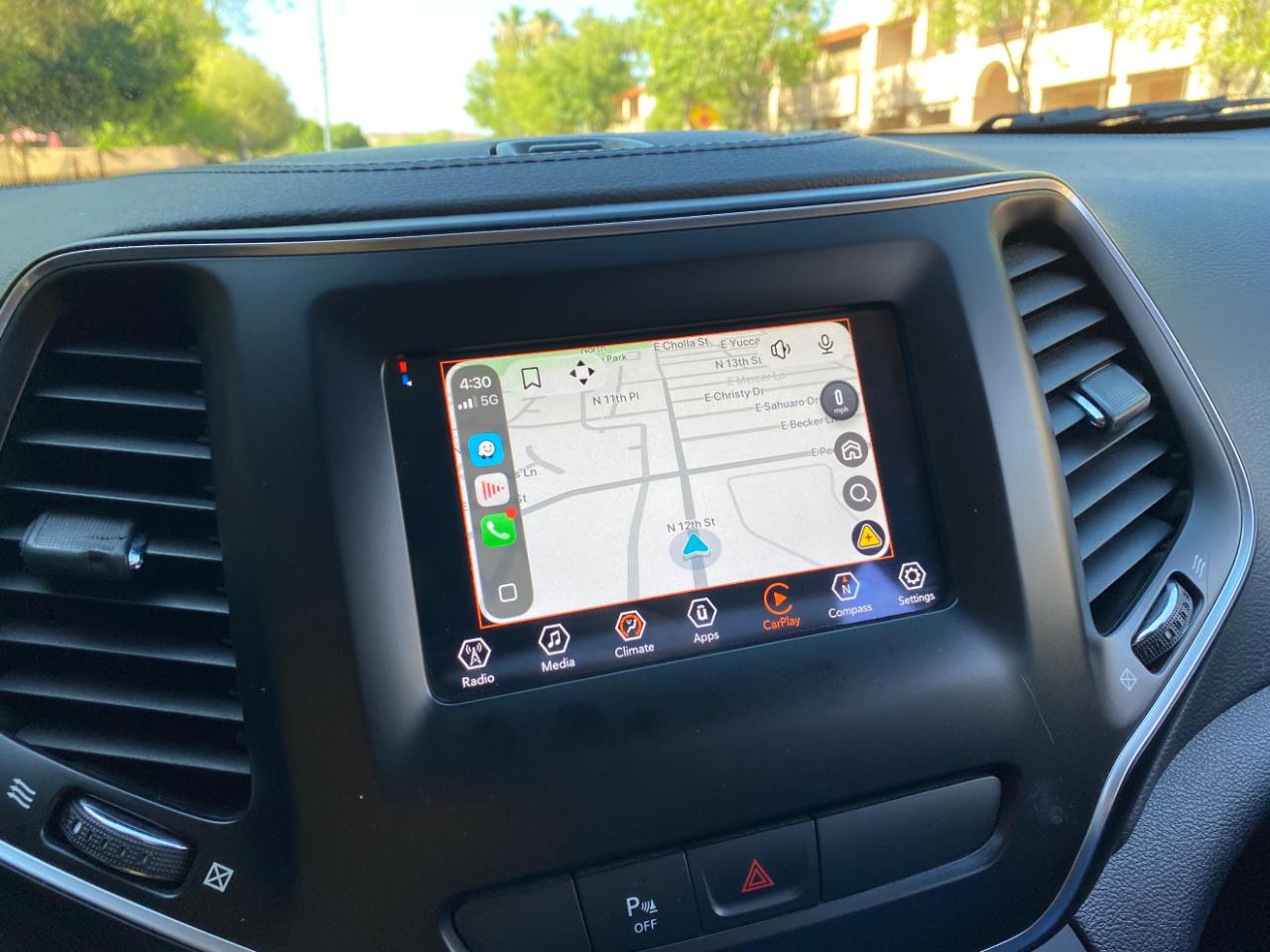 Jeep Cherokee Latitude Plus FWD 2020