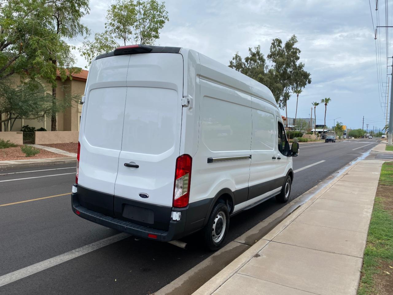 Ford Transit Cargo Van T-250 148" Hi Rf 9070 GVWR RWD 2021
