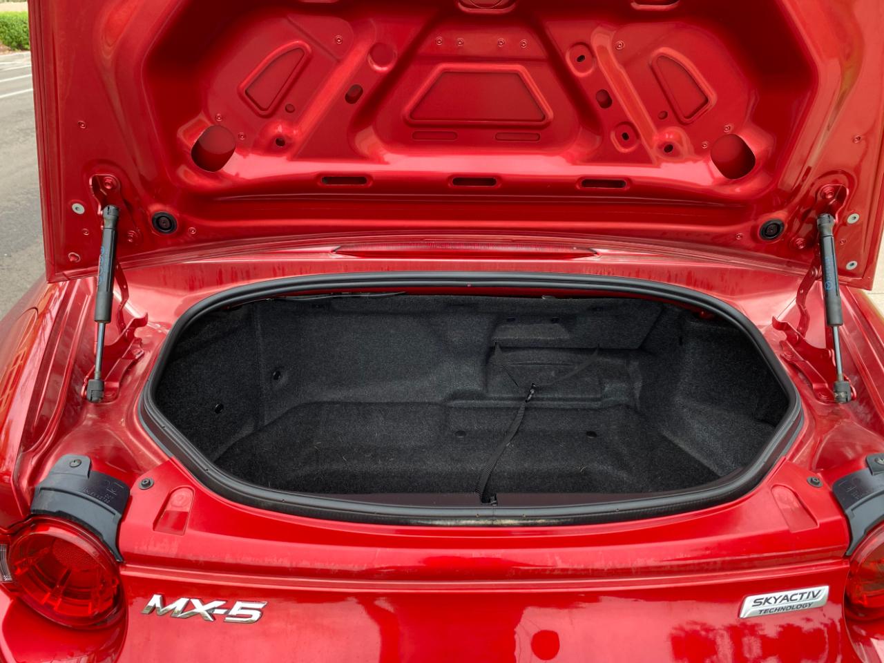 Mazda MX-5 Miata 2dr Conv Man Sport 2016