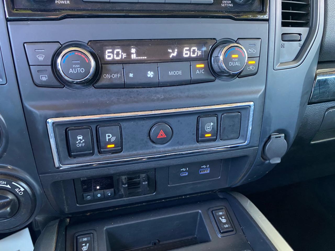 Nissan Titan XD 4x4 Crew Cab SV 2024