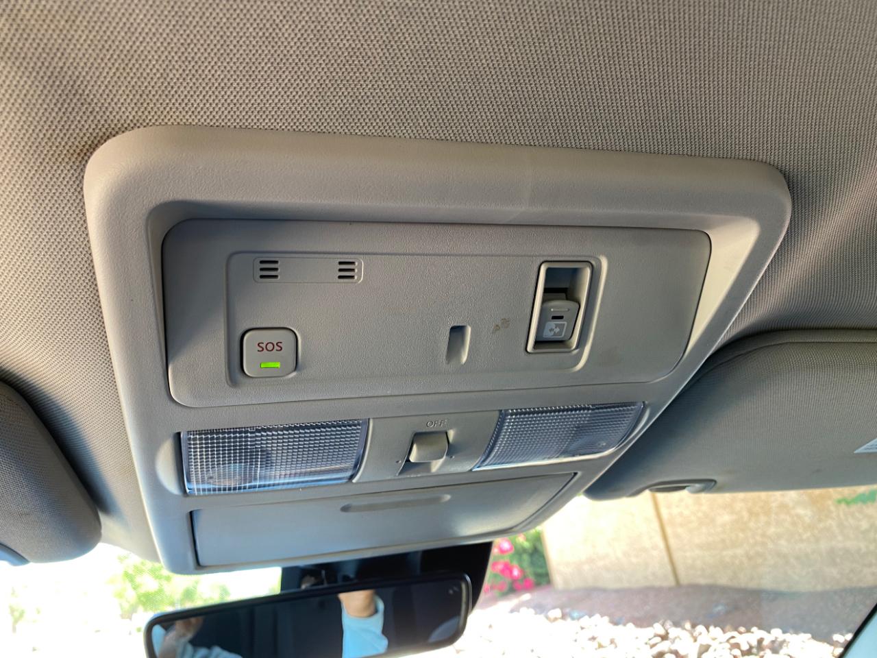 Nissan Titan XD 4x4 Crew Cab SV 2024