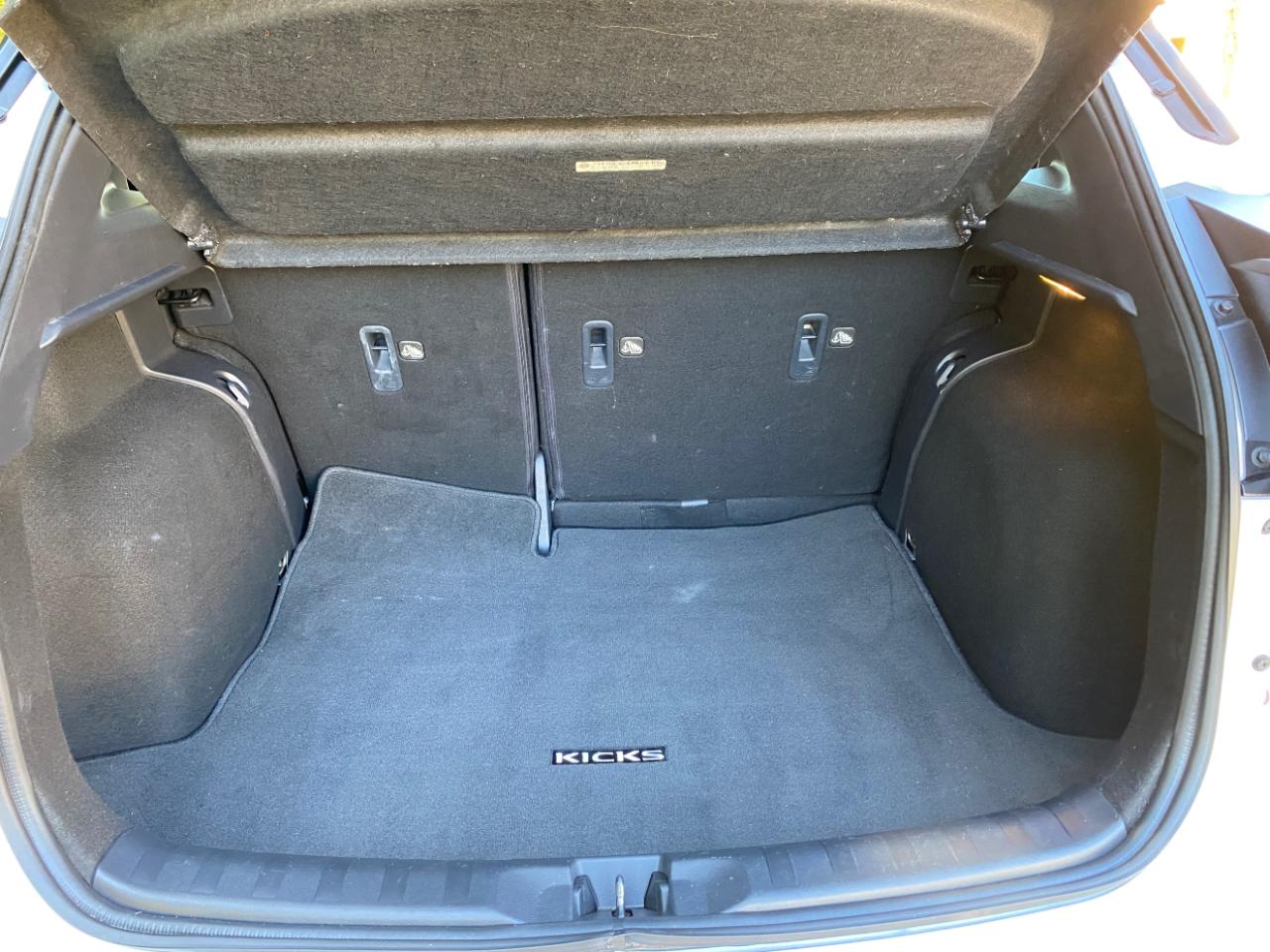 Nissan Kicks SR FWD 2021