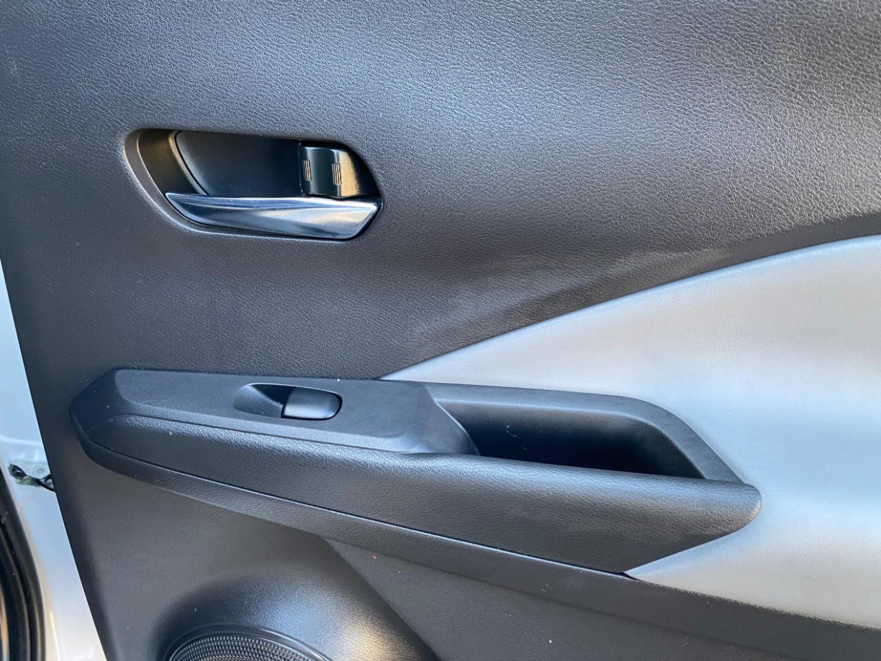 Nissan Kicks SR FWD 2021