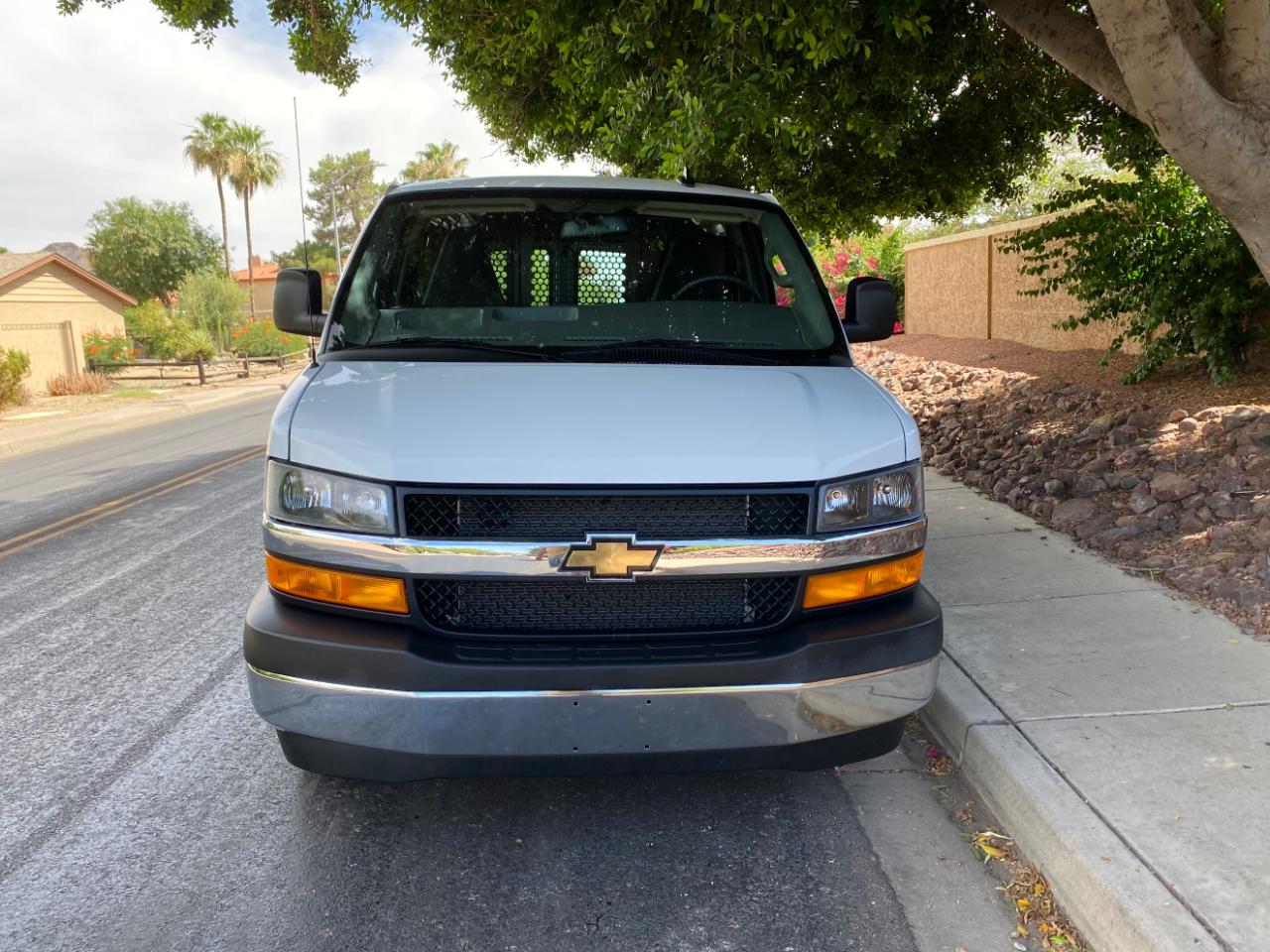 Chevrolet Express Cargo Van RWD 2500 135" 2025