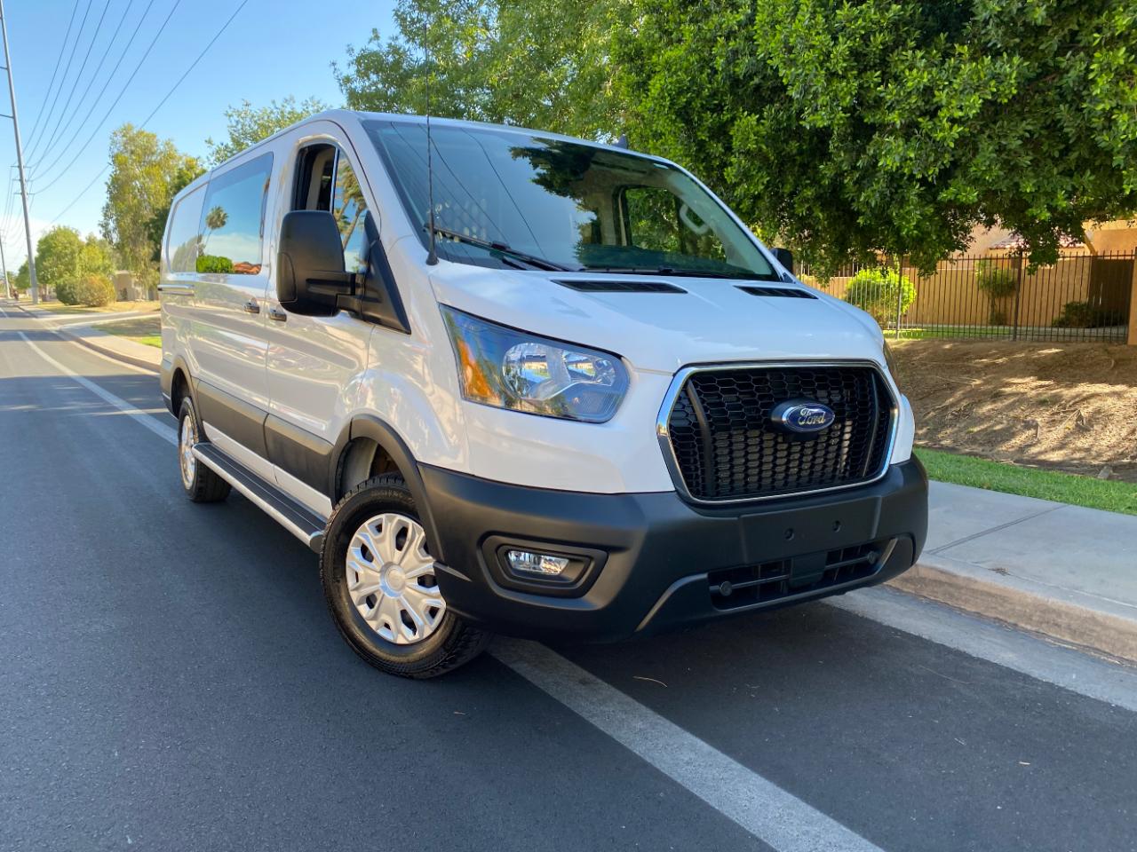 Ford Transit Cargo Van T-250 130" Low Rf 9070 GVWR RWD 2025