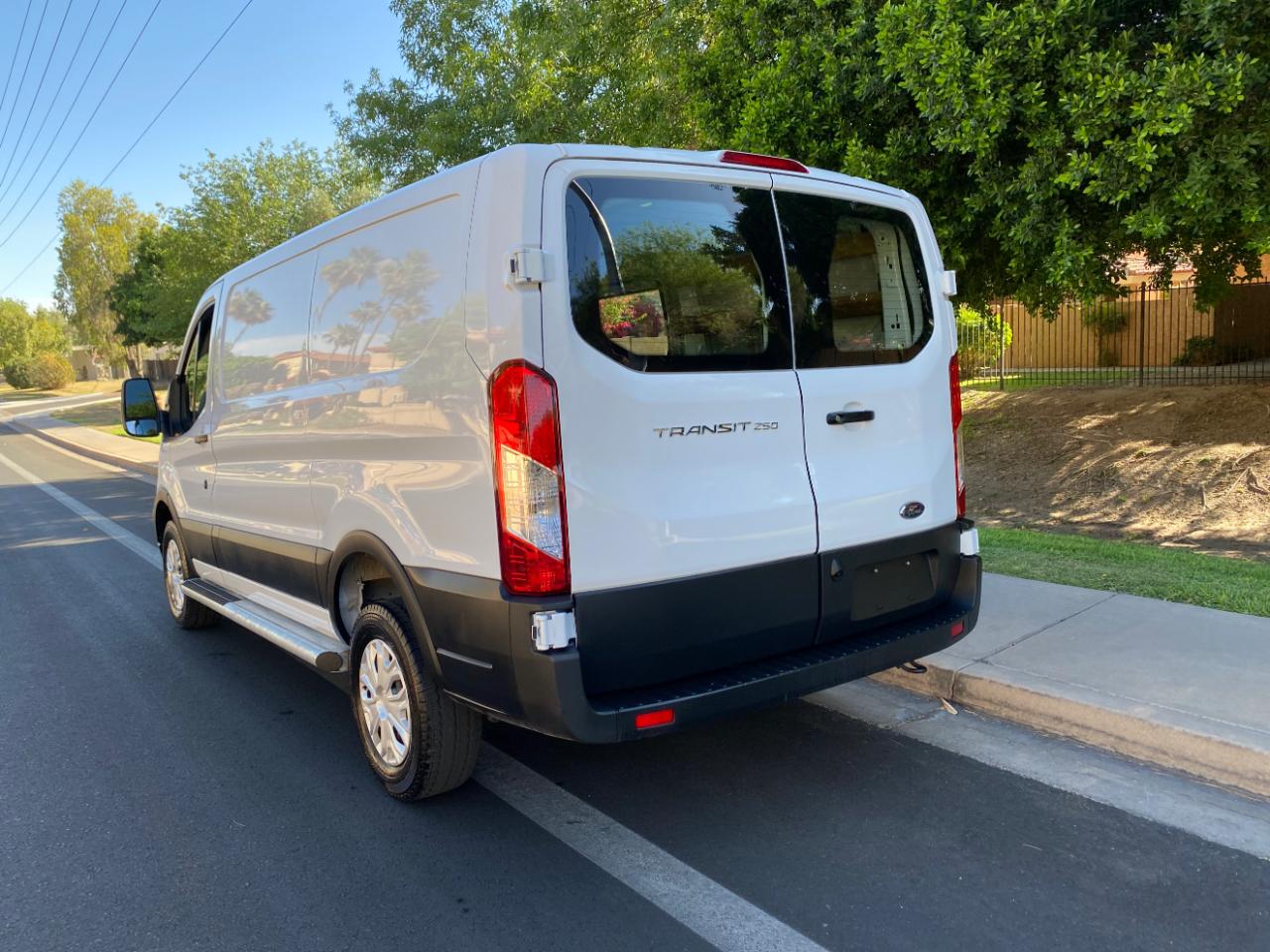 Ford Transit Cargo Van T-250 130" Low Rf 9070 GVWR RWD 2025