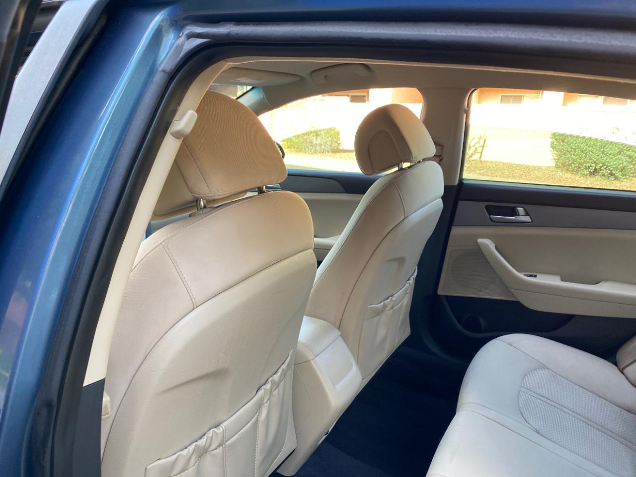 Hyundai Sonata 4dr Sdn 2.4L SE 2016