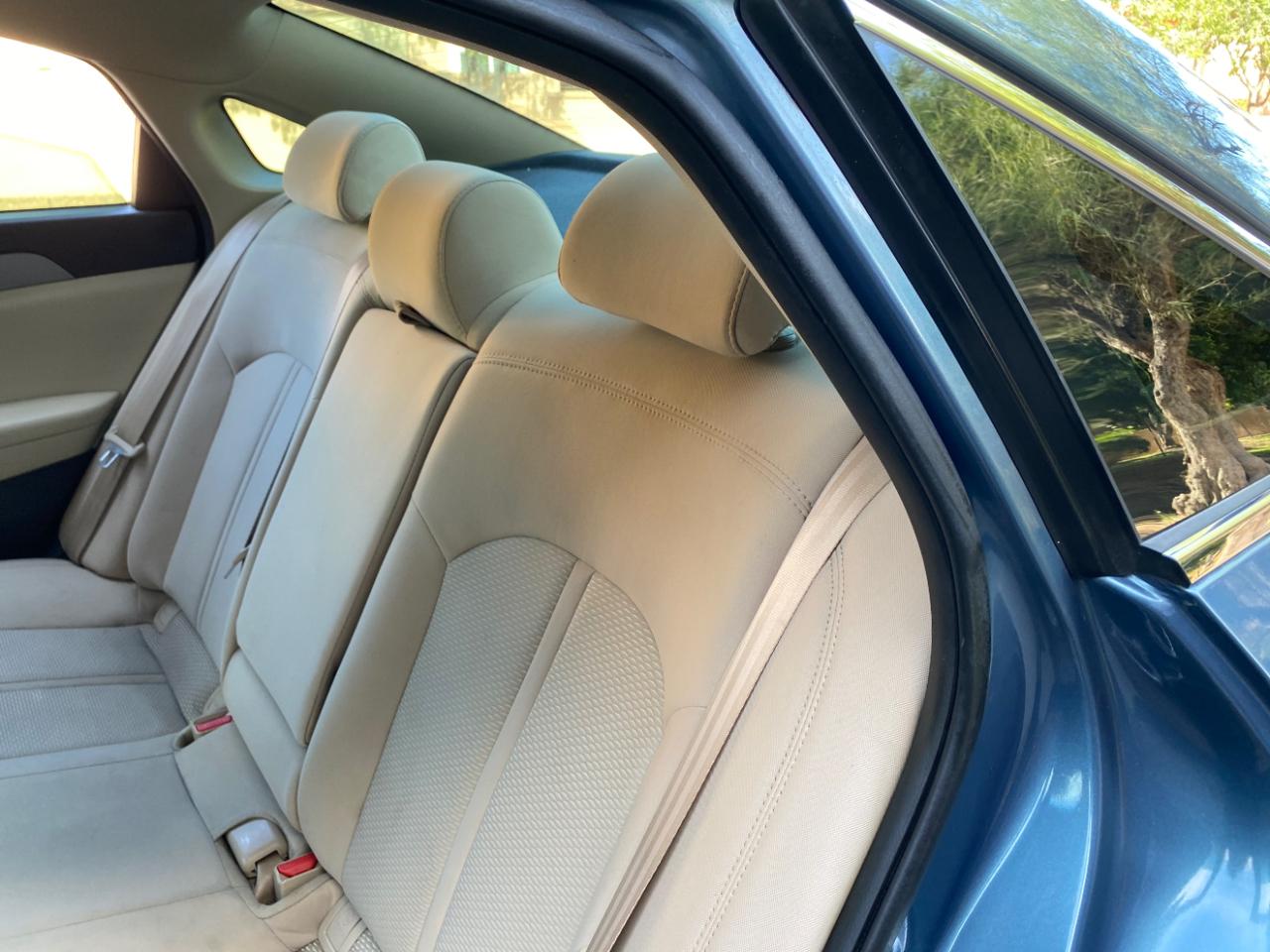 Hyundai Sonata 4dr Sdn 2.4L SE 2016