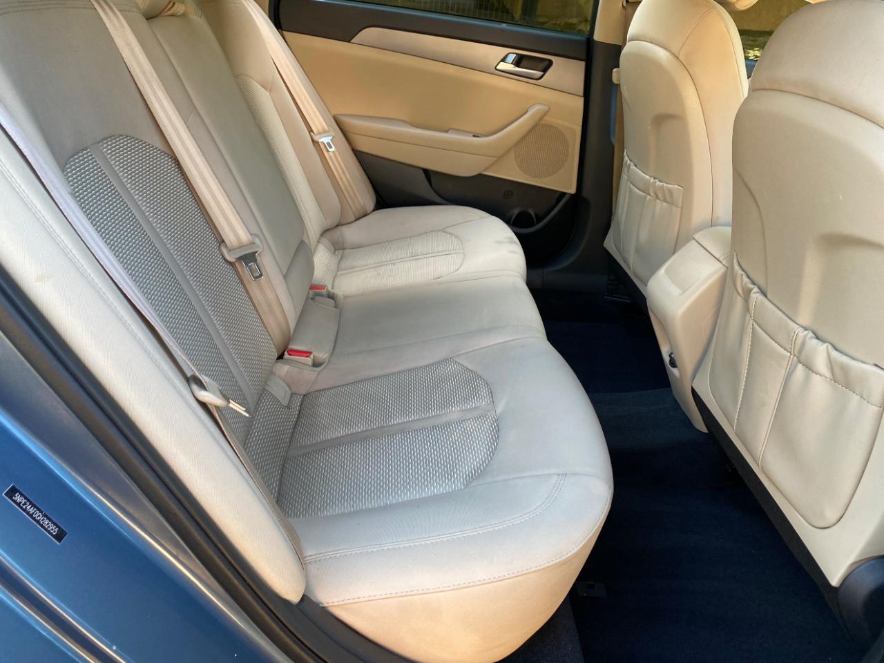 Hyundai Sonata 4dr Sdn 2.4L SE 2016