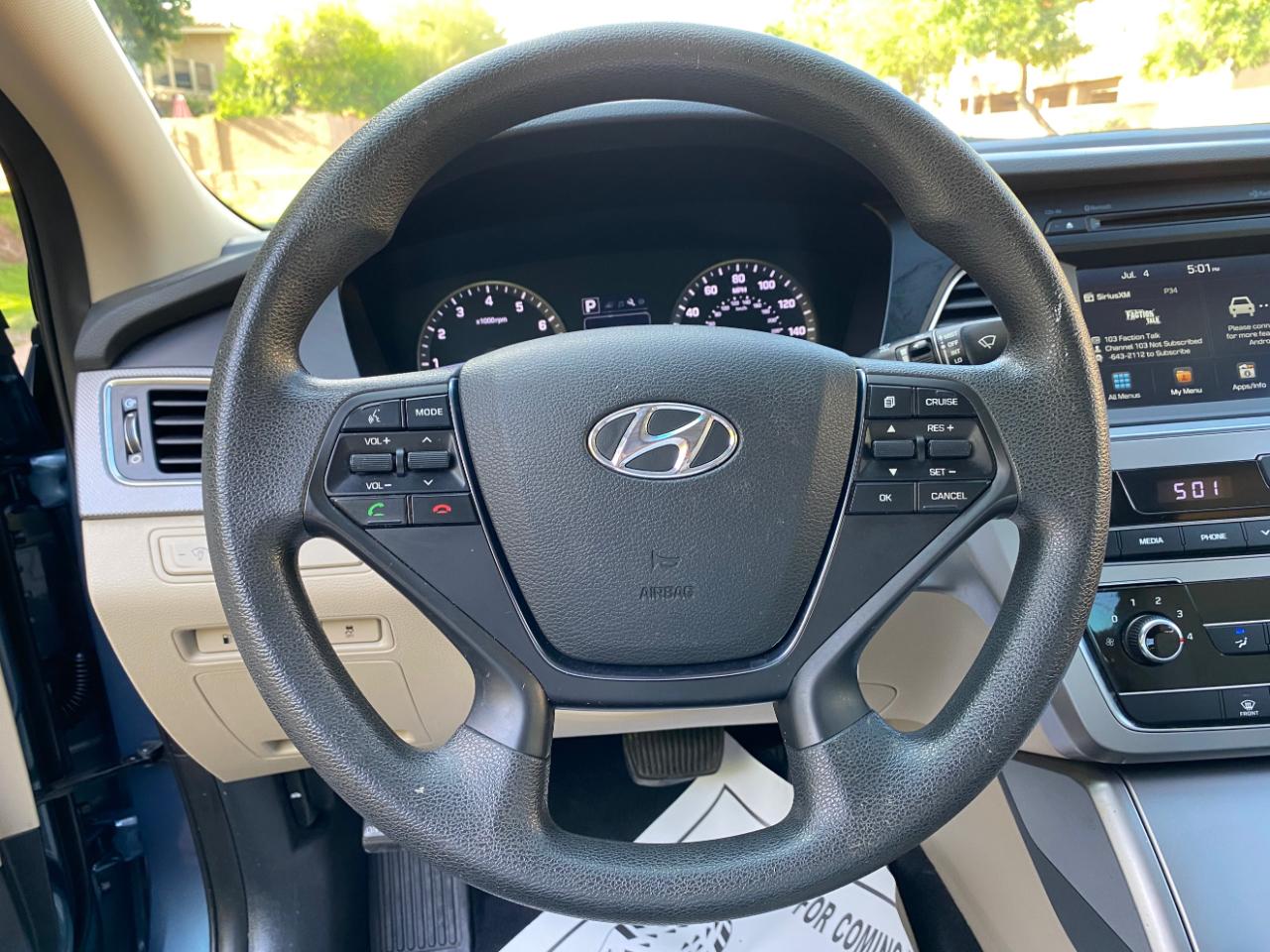 Hyundai Sonata 4dr Sdn 2.4L SE 2016