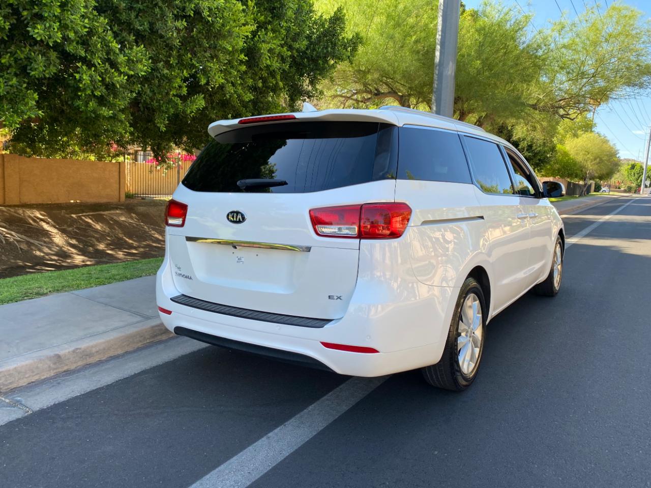 Kia Sedona EX FWD 2018