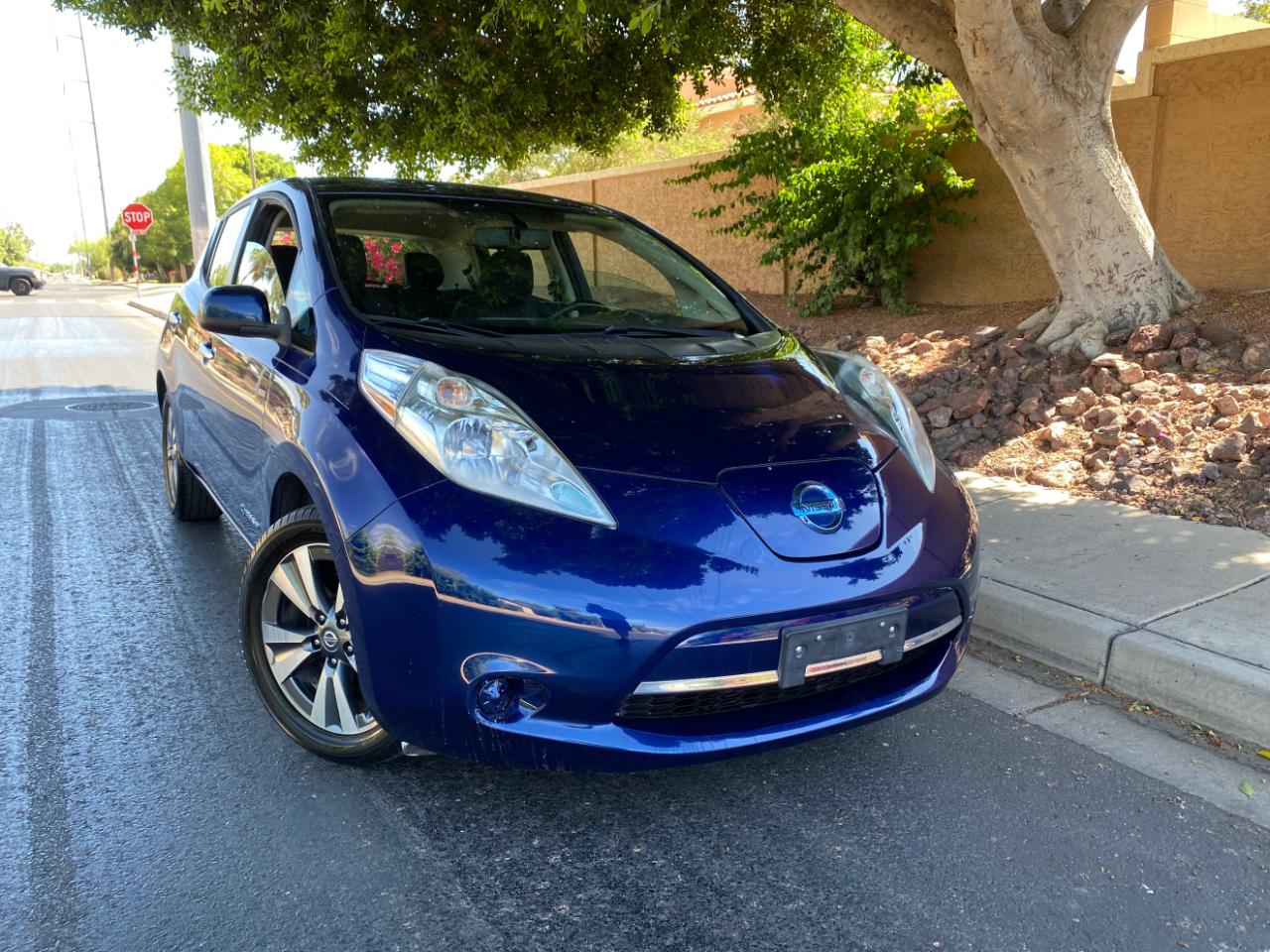 Nissan Leaf 4dr HB SV 2016