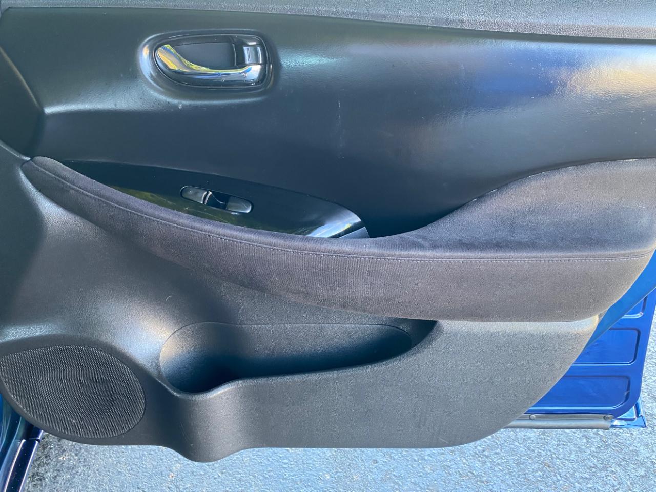 Nissan Leaf 4dr HB SV 2016