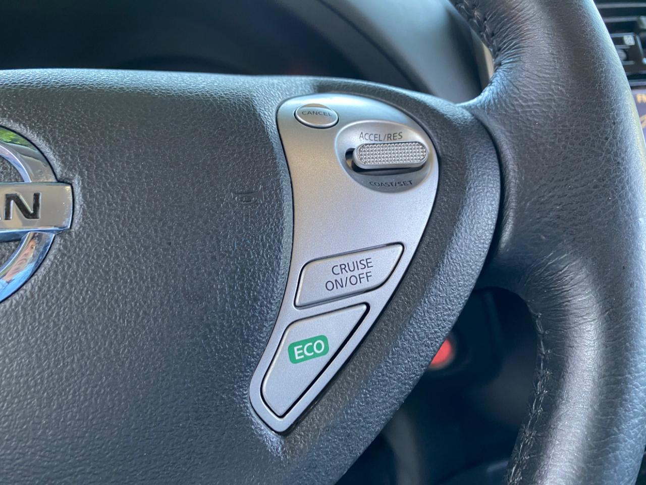 Nissan Leaf 4dr HB SV 2016