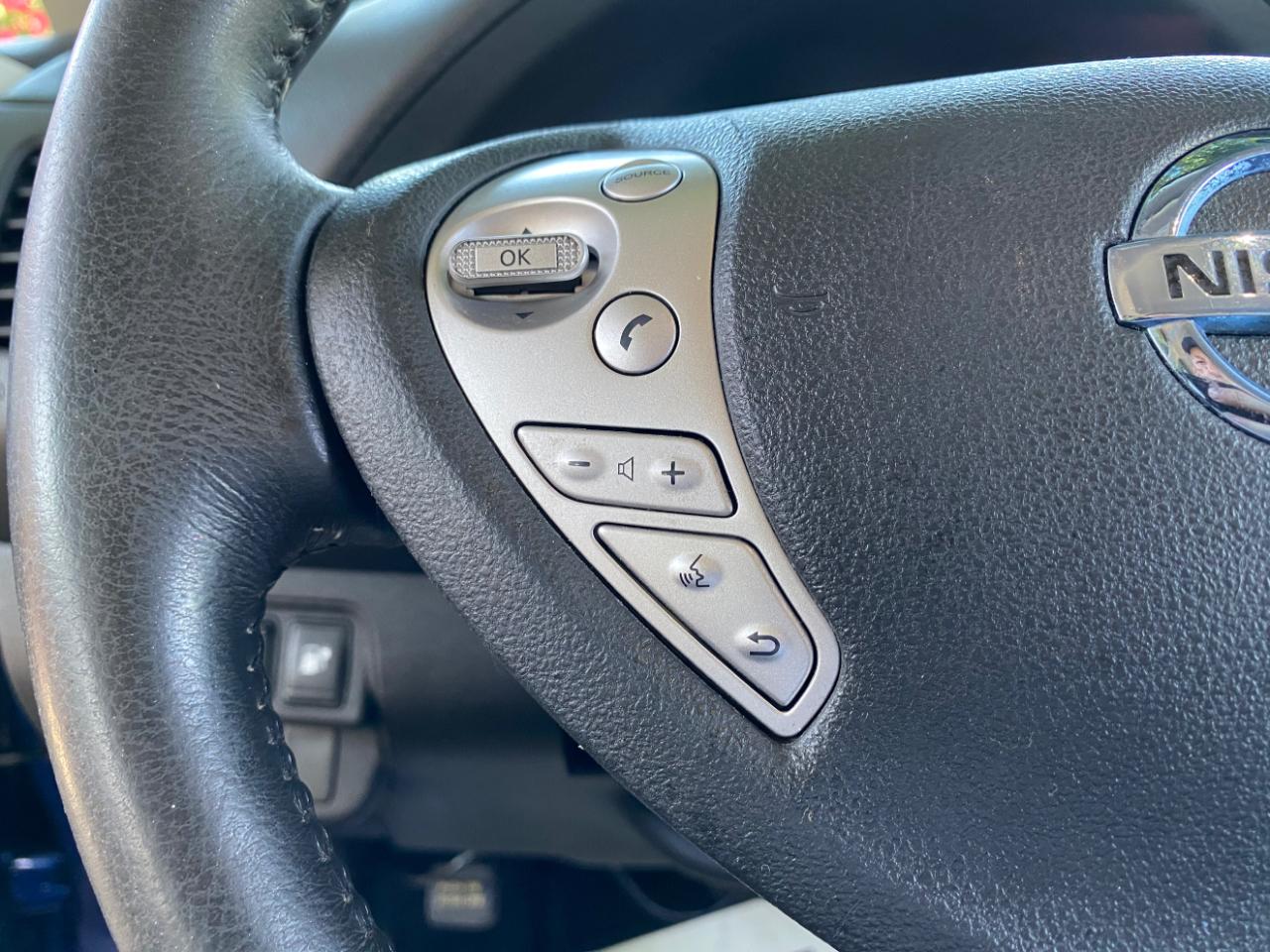Nissan Leaf 4dr HB SV 2016