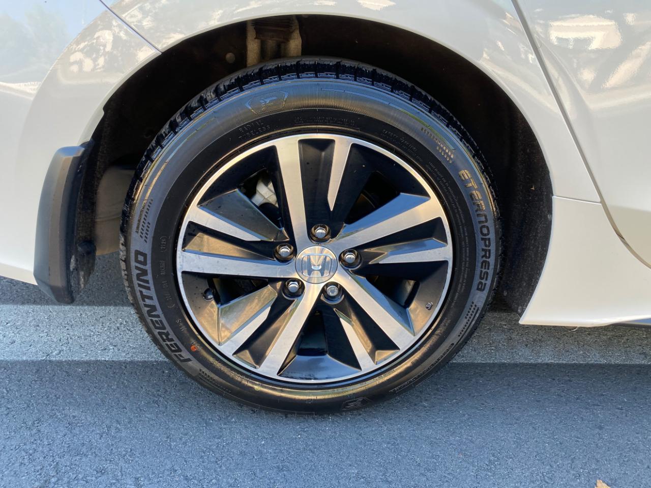 Honda Civic Hatchback LX CVT 2023
