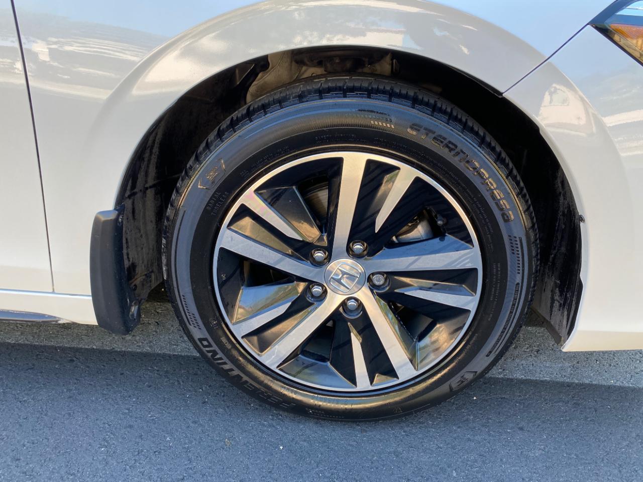 Honda Civic Hatchback LX CVT 2023