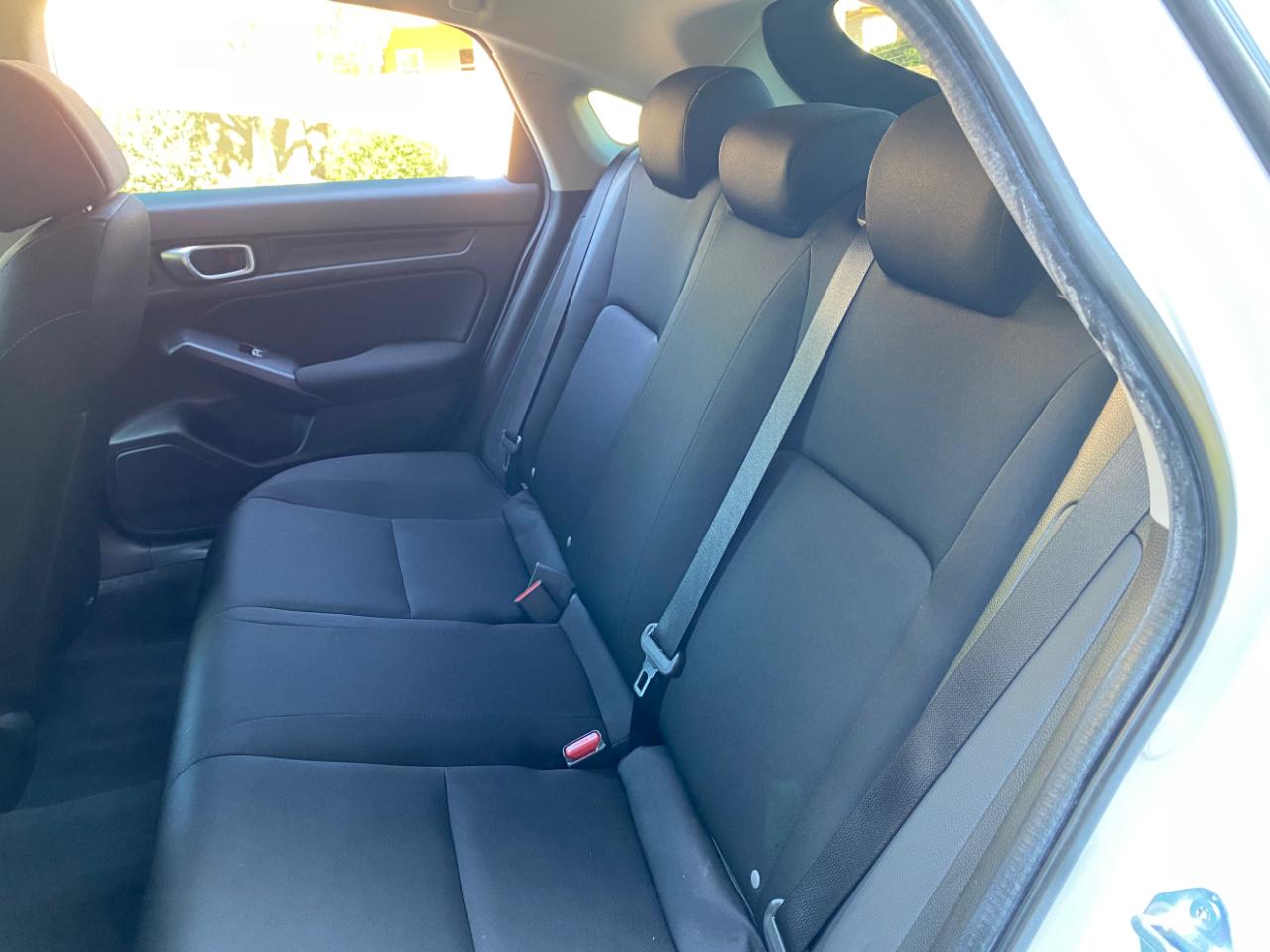 Honda Civic Hatchback LX CVT 2023