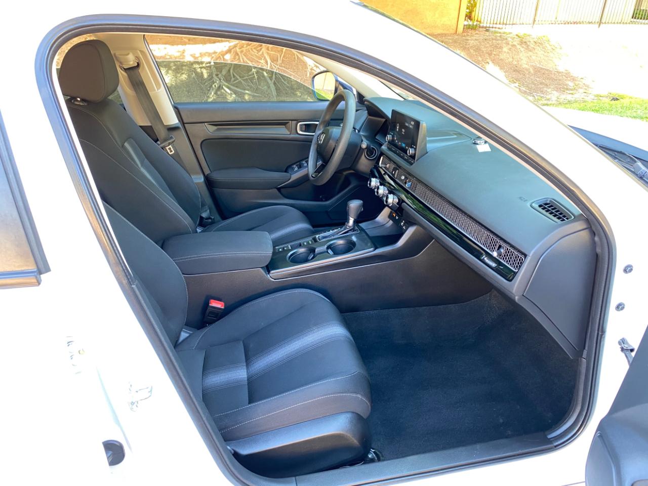 Honda Civic Hatchback LX CVT 2023