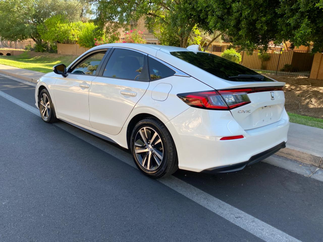 Honda Civic Hatchback LX CVT 2023