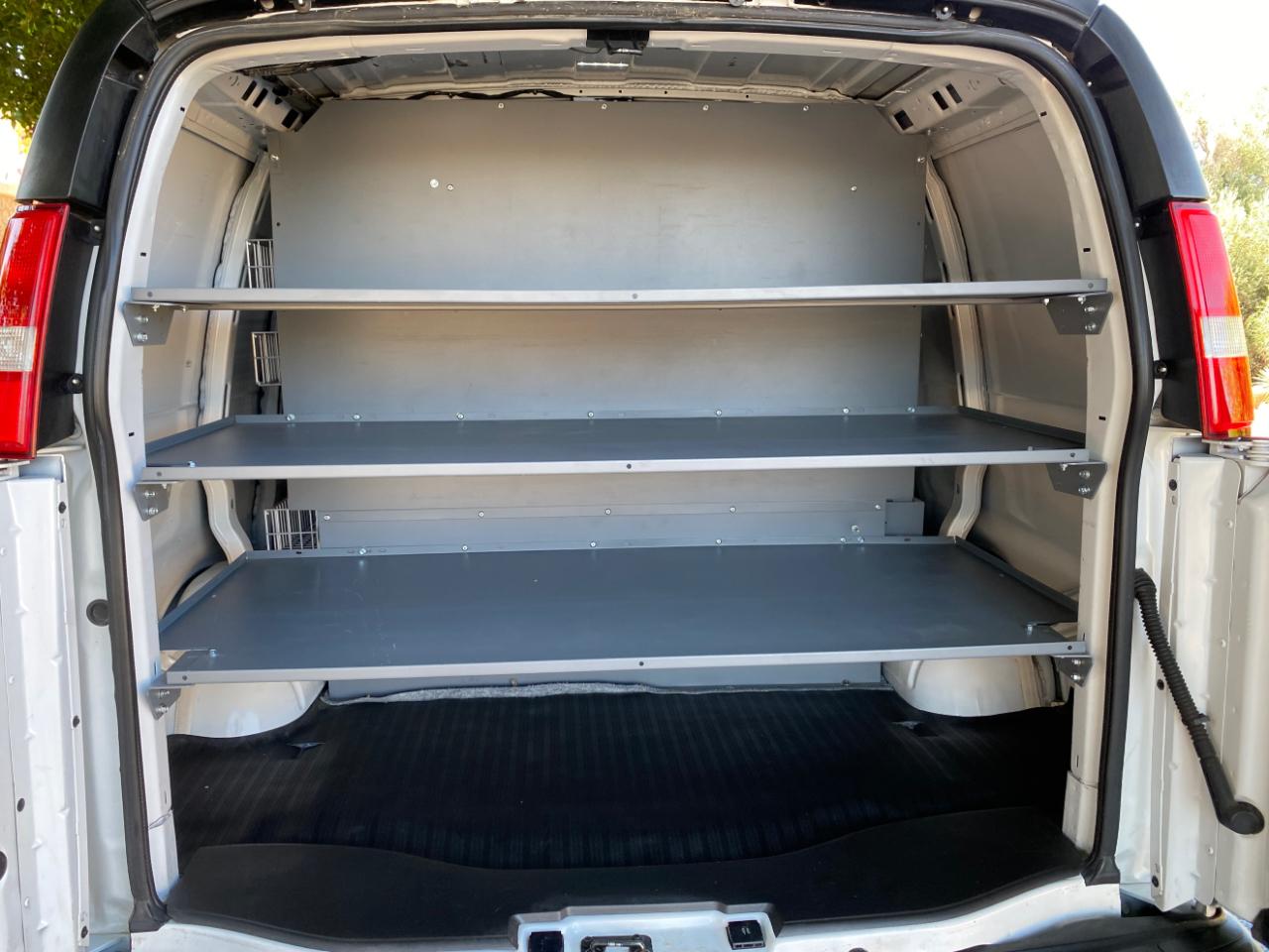 Chevrolet Express Cargo Van RWD 2500 135" 2021
