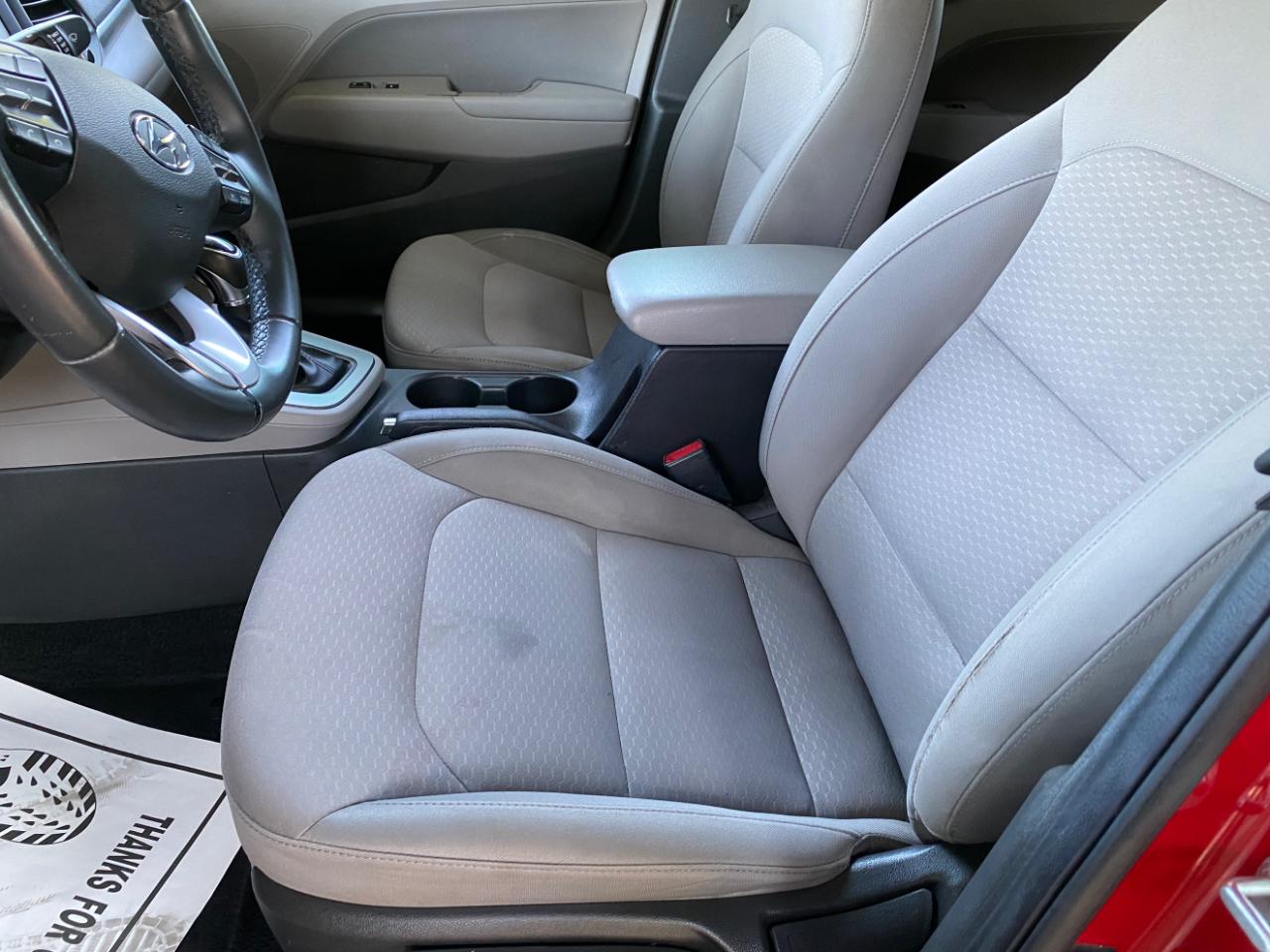 Hyundai Elantra Value Edition IVT 2020