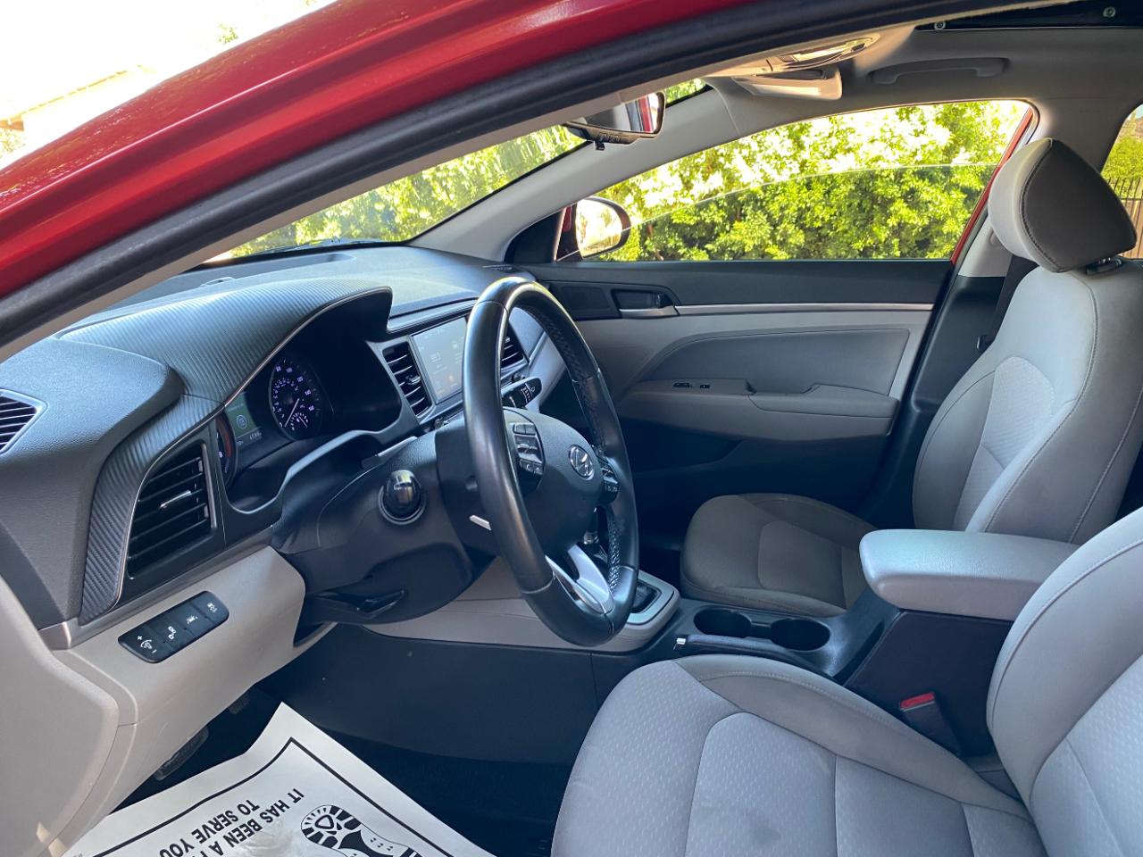 Hyundai Elantra Value Edition IVT 2020