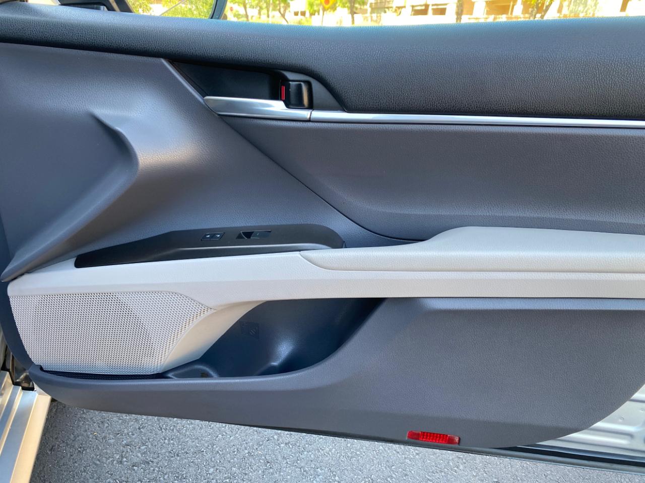 Toyota Camry LE Auto (Natl) 2023