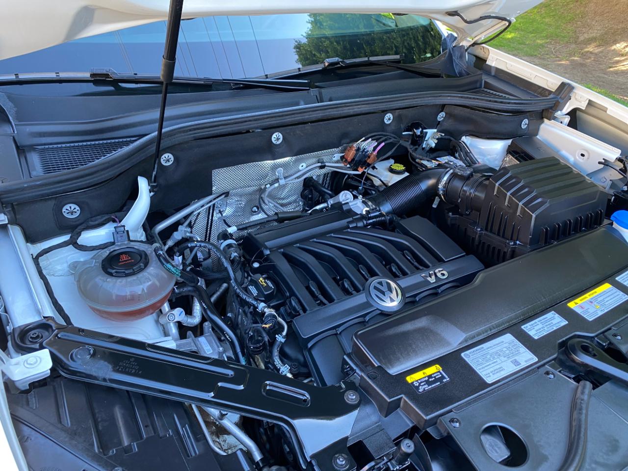 Volkswagen Atlas 3.6L V6 SE w/Technology 4MOTION 2022