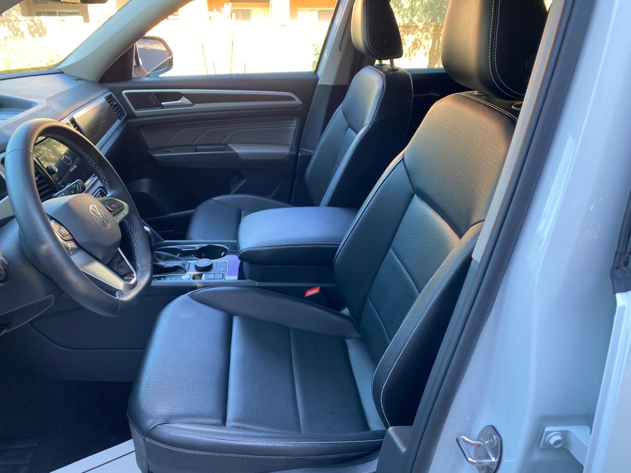 Volkswagen Atlas 3.6L V6 SE w/Technology 4MOTION 2022