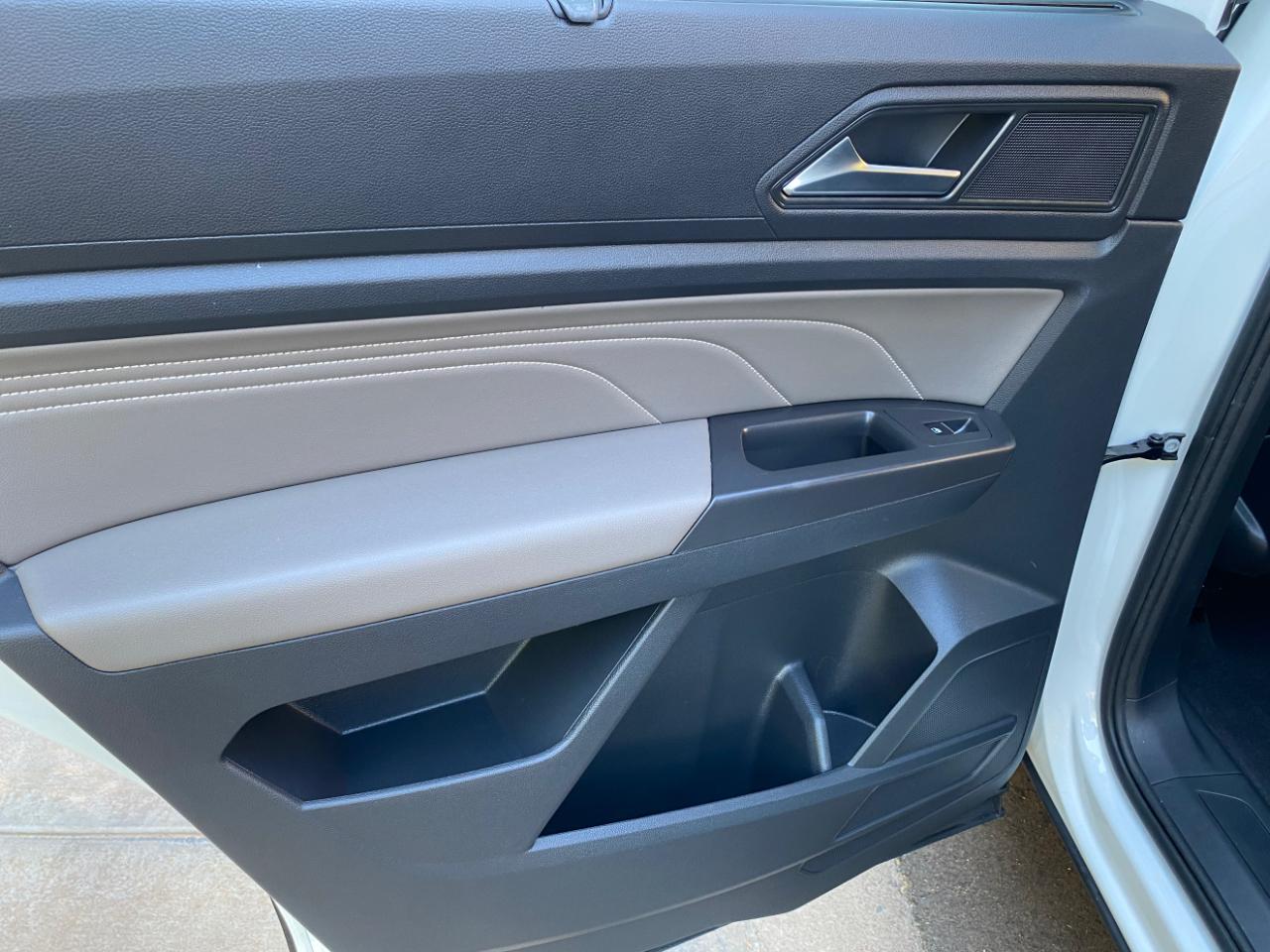 Volkswagen Atlas 3.6L V6 SE w/Technology 4MOTION 2022