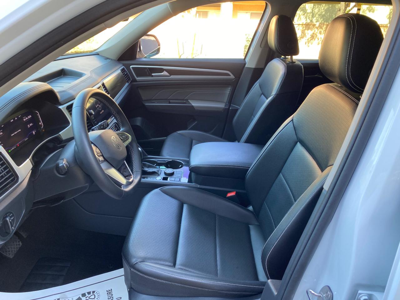 Volkswagen Atlas 3.6L V6 SE w/Technology 4MOTION 2022