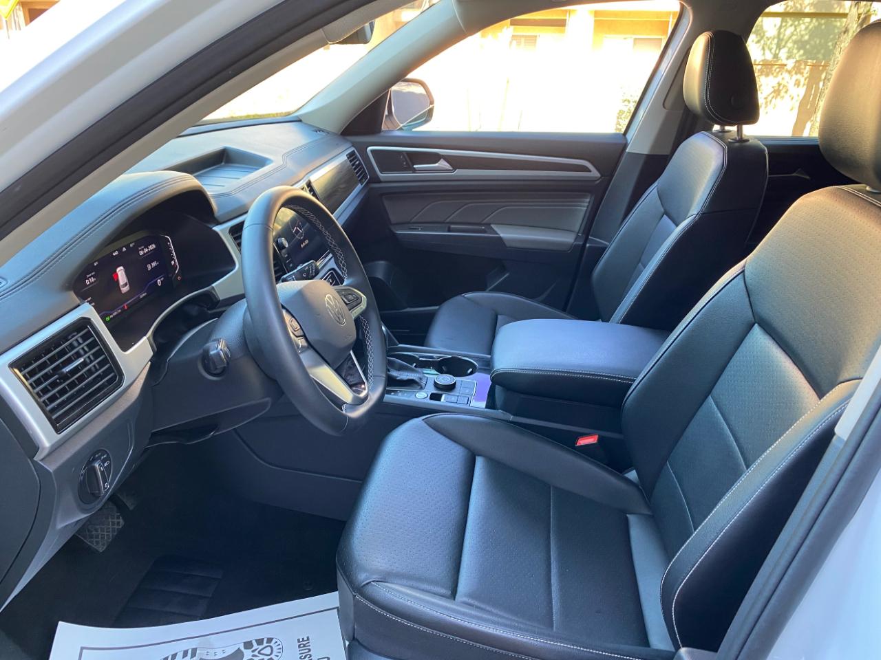 Volkswagen Atlas 3.6L V6 SE w/Technology 4MOTION 2022